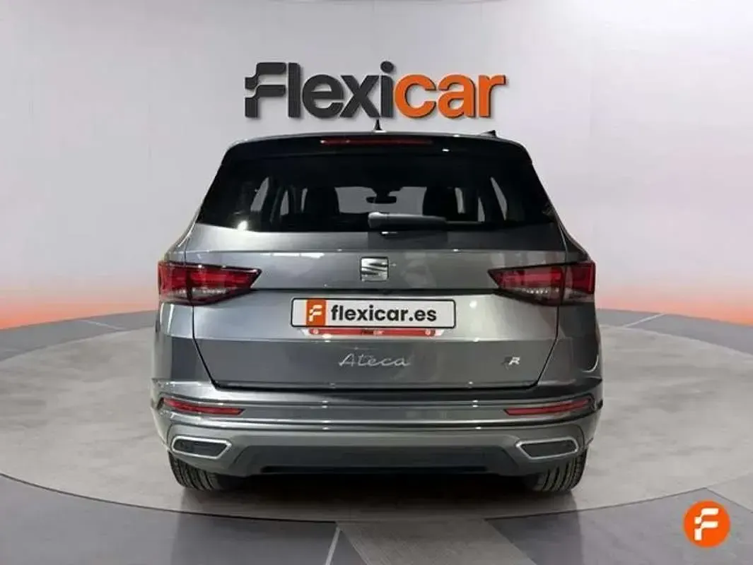 Usado Seat Ateca FR 150 CV (110 kW) 2025 Gris SUV