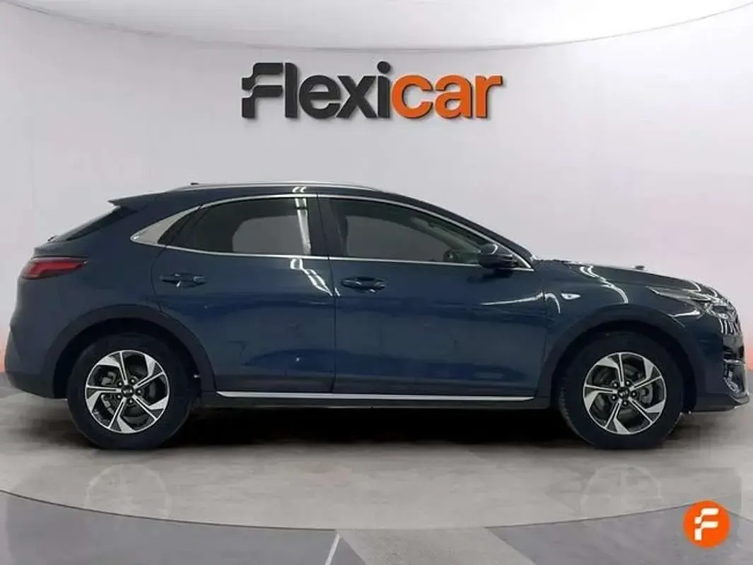 Usado Kia XCeed 136 CV (100 kW) 2019 Azul SUV