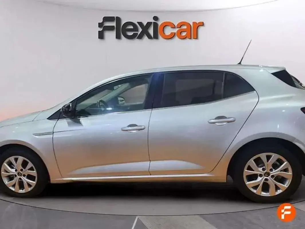 Usado Renault Mégane IV LIMITED 140 CV (102 kW) 2020 Gris Utilitario