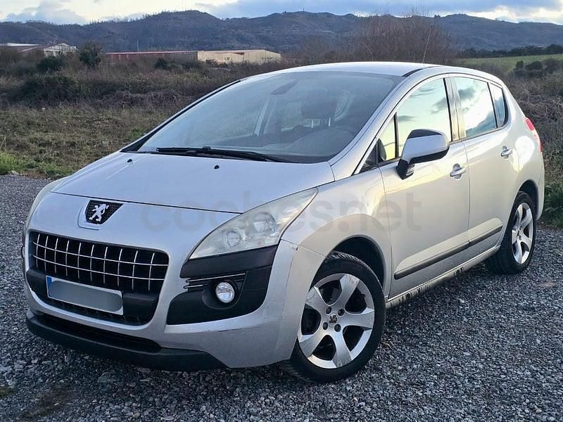 Usado Peugeot 3008 Premium 150 CV (110 kW) 2010 Gris / plata Familiar