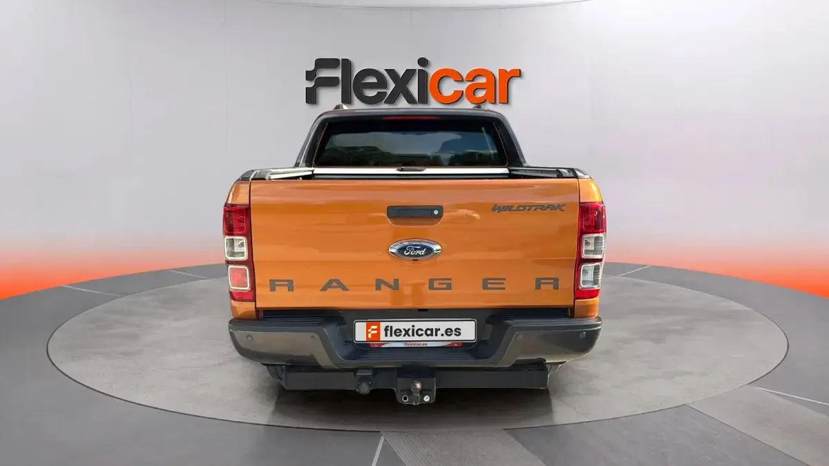 Usado Ford Ranger Wildtrack 200 CV (147 kW) 2018 Naranja Pickup/Camioneta