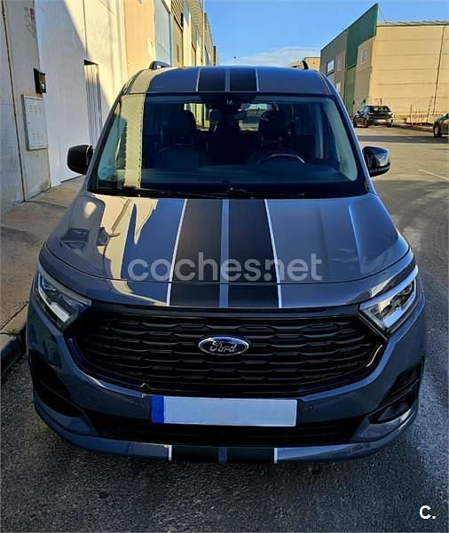 Usado Ford Grand Tourneo Connect Sport 122 CV (89 kW) 2023 Gris / plata Monovolumen