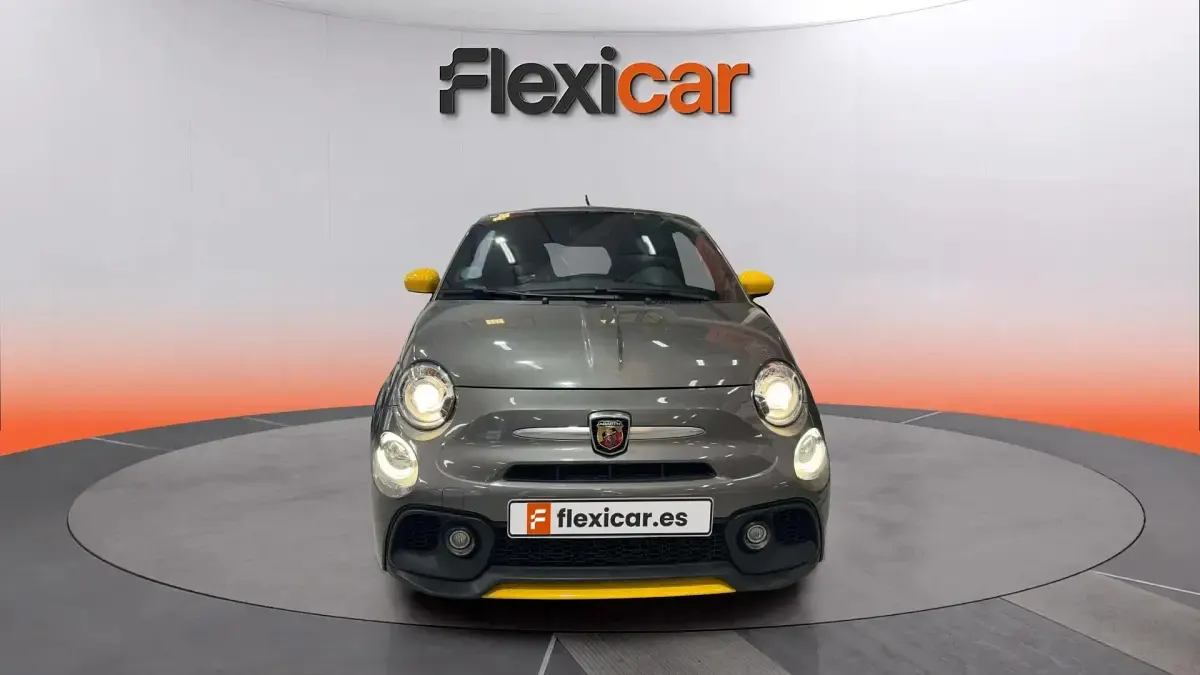 Usado Abarth 595 Turismo 165 CV (121 kW) 2020 Gris Berlina