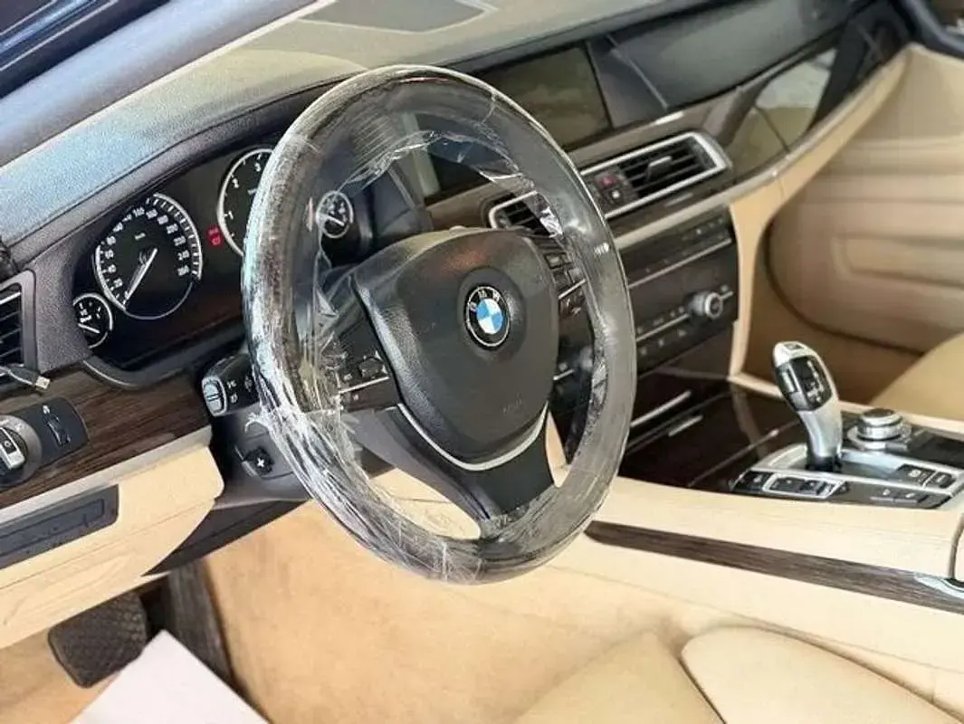 Usado BMW 730 Comfort Edition 245 CV (180 kW) 2009 Azul Berlina