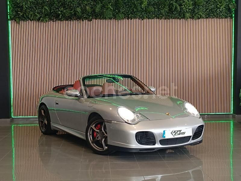 Gris / plata Usado 2002 Porsche 911 Carrera 4 Cabriolet Descapotable | 42.990 € - Imagen 1/4