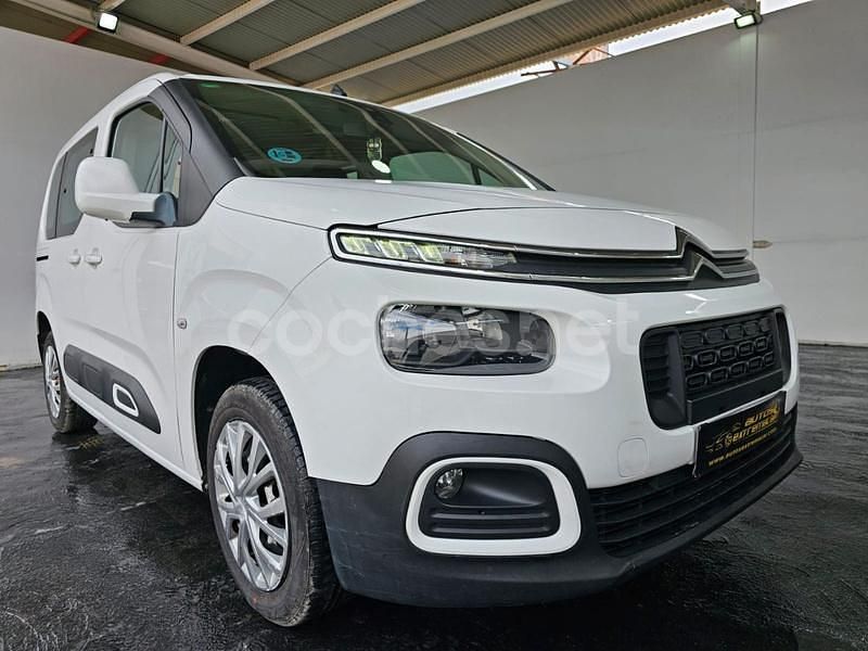 Usado Citroën Berlingo Feel 100 CV (73 kW) 2019 Blanco Monovolumen