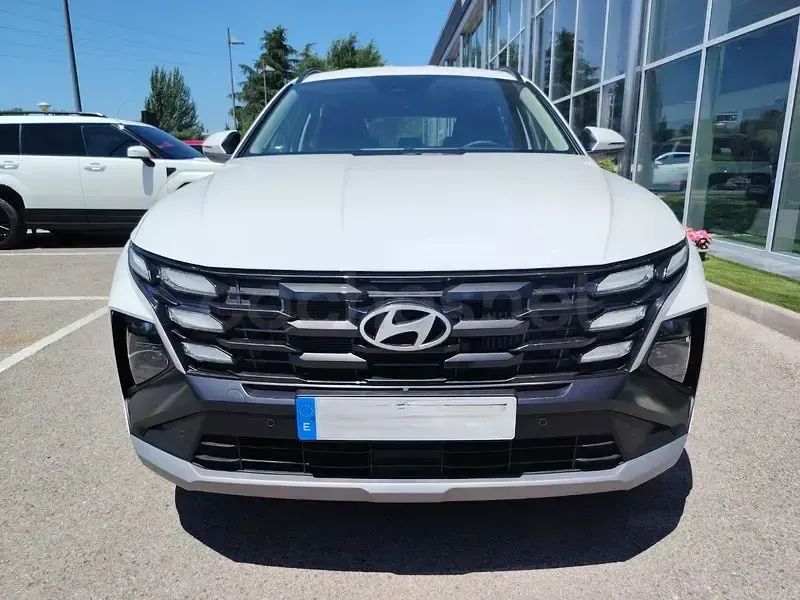 Usado Hyundai Tucson 160 CV (117 kW) 2025 Blanco SUV