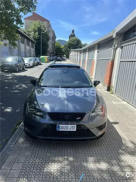 Usado Seat Leon CUPRA 290 CV (213 kW) 2016 Gris / plata Berlina