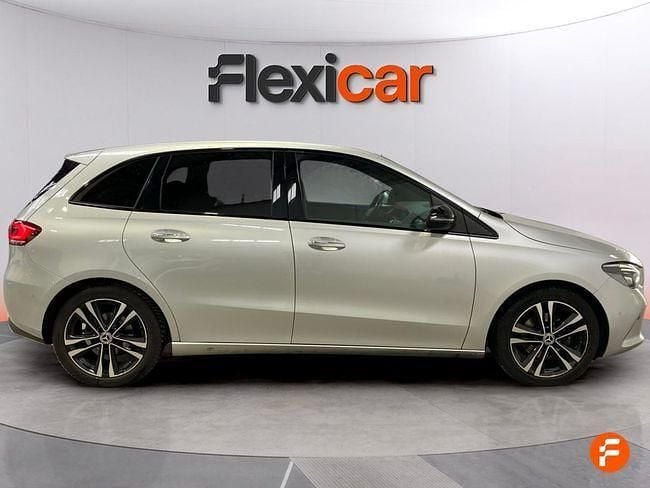 Usado Mercedes B180 116 CV (85 kW) 2019 Gris Monovolumen