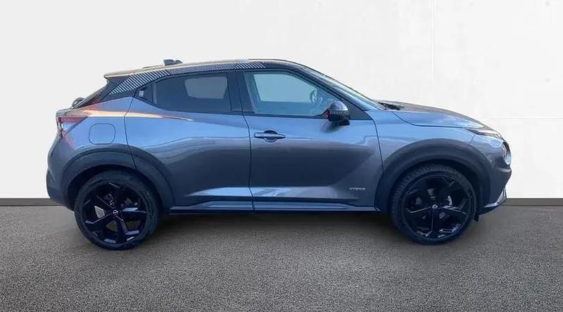 Usado Nissan Juke 143 CV (105 kW) 2022 Skline grey (metalizado) techo SUV