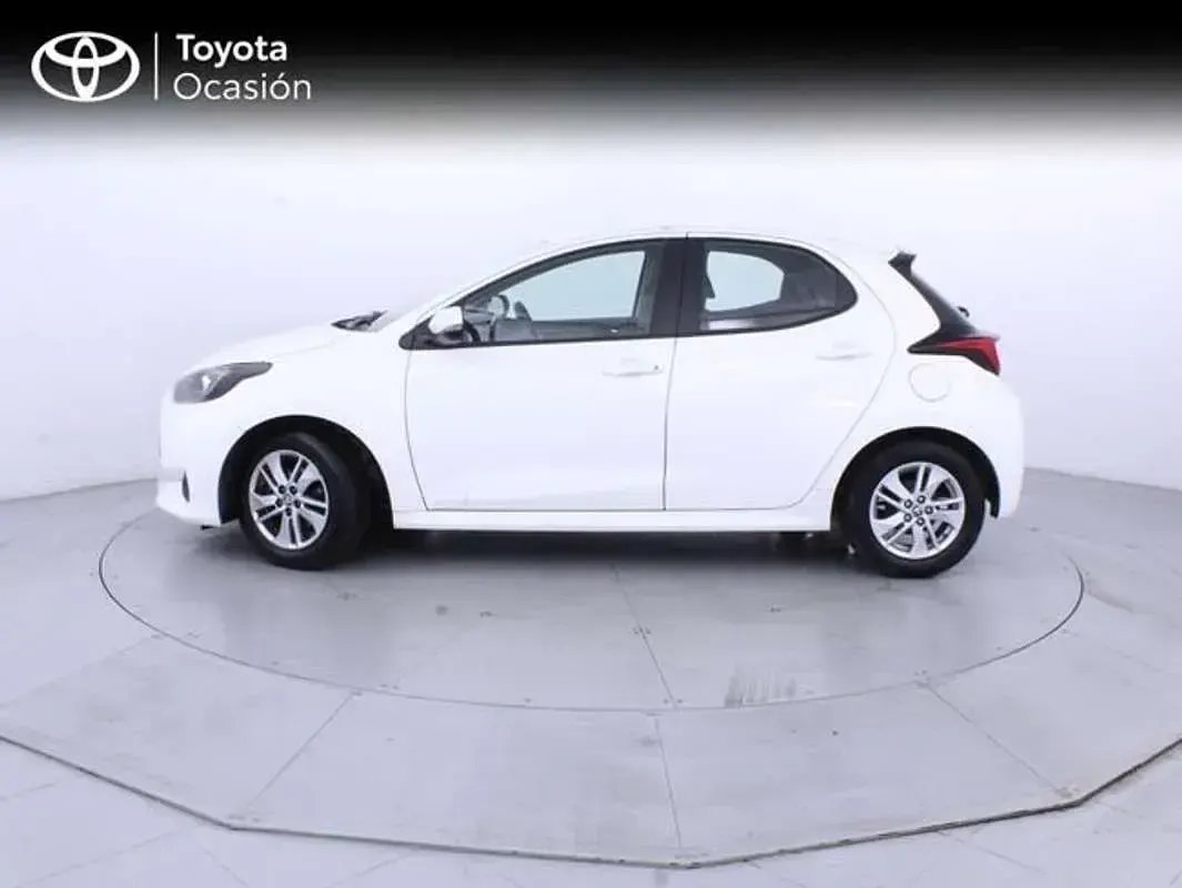 Usado Toyota Yaris Edition 125 CV (91 kW) 2023 Blanco Utilitario
