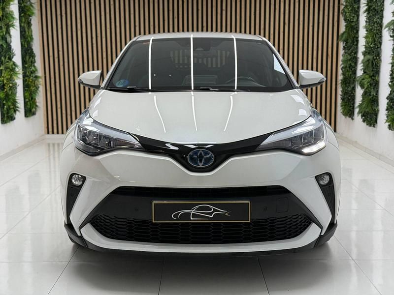 Usado Toyota C-HR Advance 122 CV (89 kW) 2021 Blanco SUV