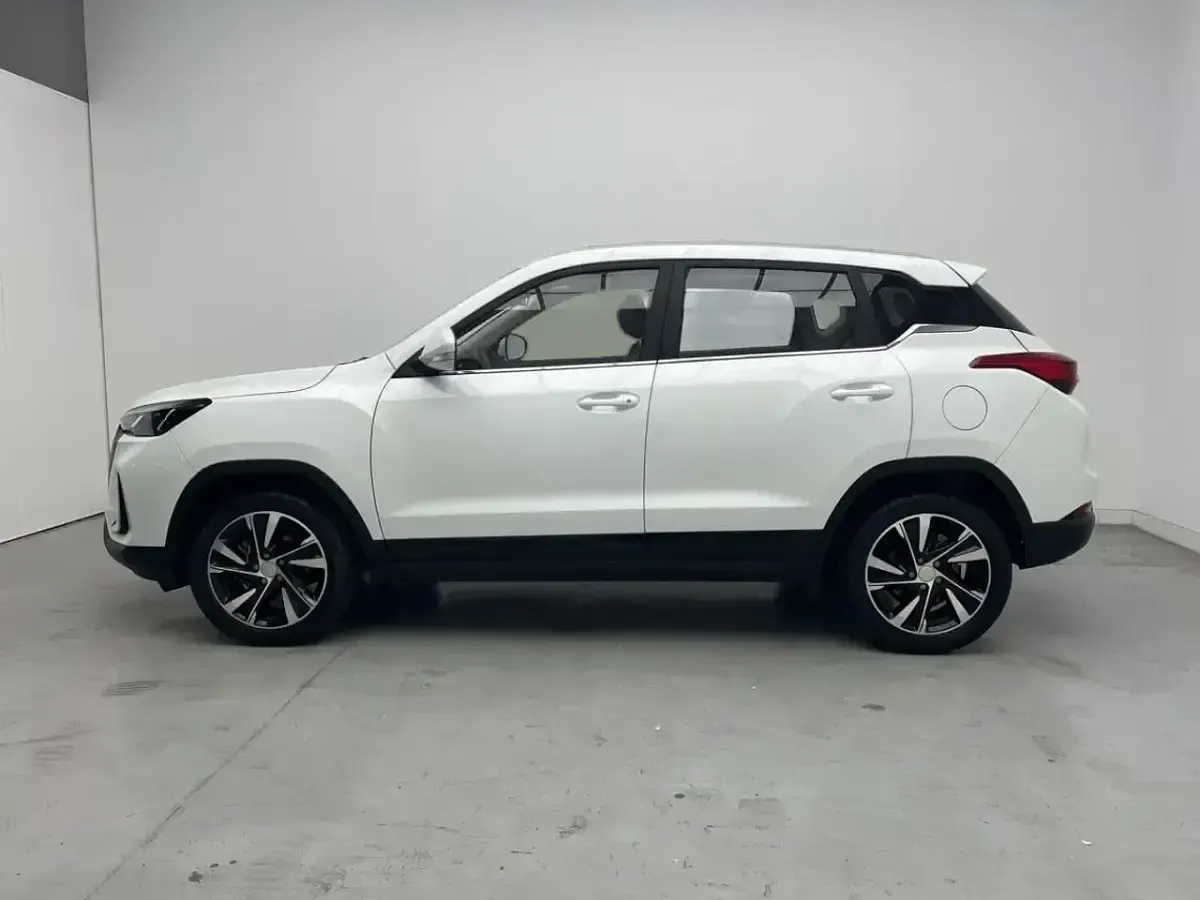 Usado EVO Evo 5 118 CV (86 kW) 2024 Blanco SUV