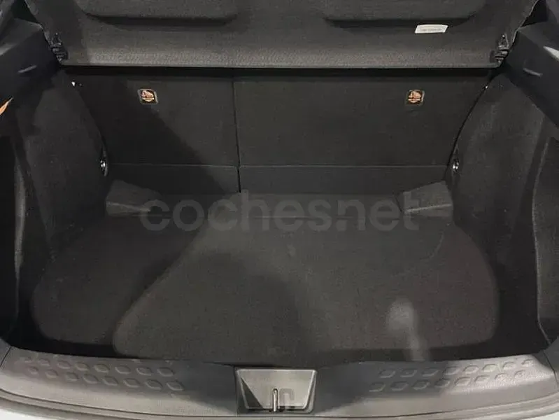 Usado Toyota C-HR Advance 122 CV (89 kW) 2021 Blanco SUV