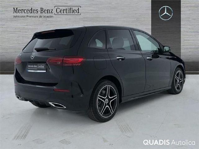 Usado Mercedes B250e AMG line 218 CV (160 kW) 2024 Negro noche Monovolumen