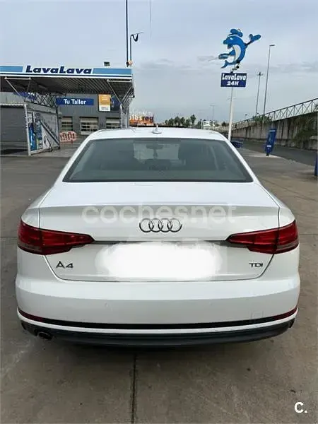 Usado Audi A4 S-Line 150 CV (110 kW) 2018 Blanco Berlina