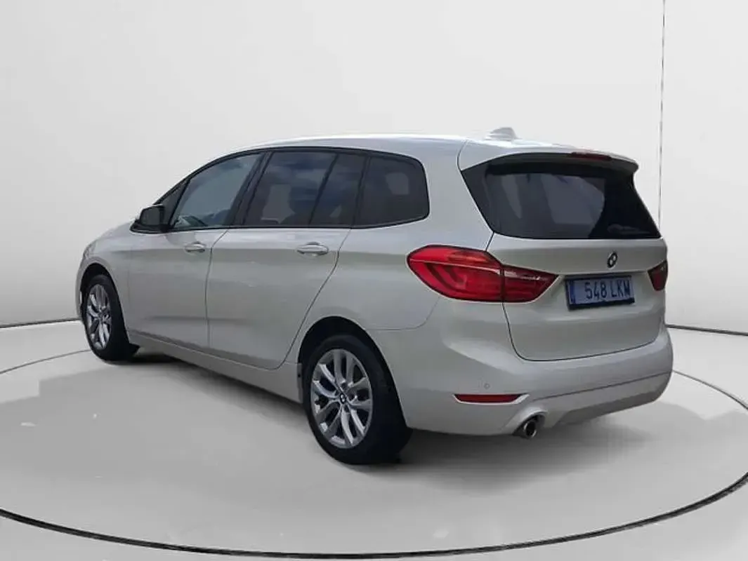 Usado BMW 216 136 HP (100 kW) 2020 Branco Monovolume