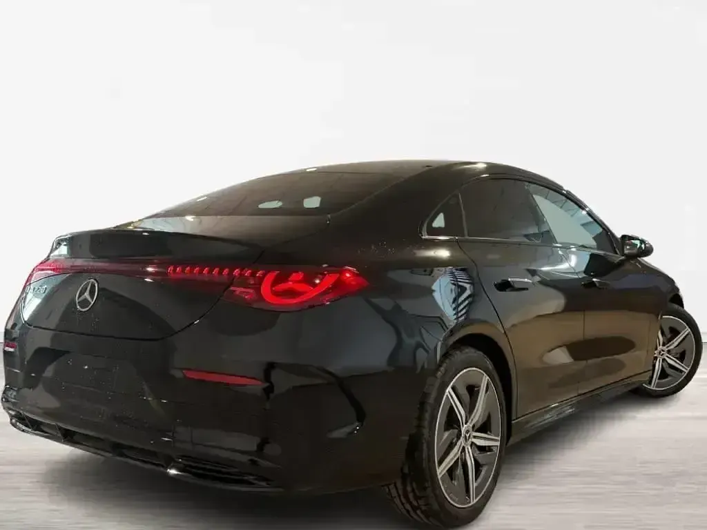 Nuevo Mercedes CLA220 190 CV (139 kW) 2026 Negro Berlina