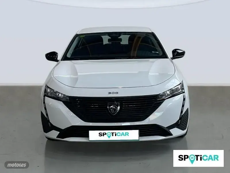 Usado Peugeot 308 Active 130 CV (95 kW) 2022 Blanco