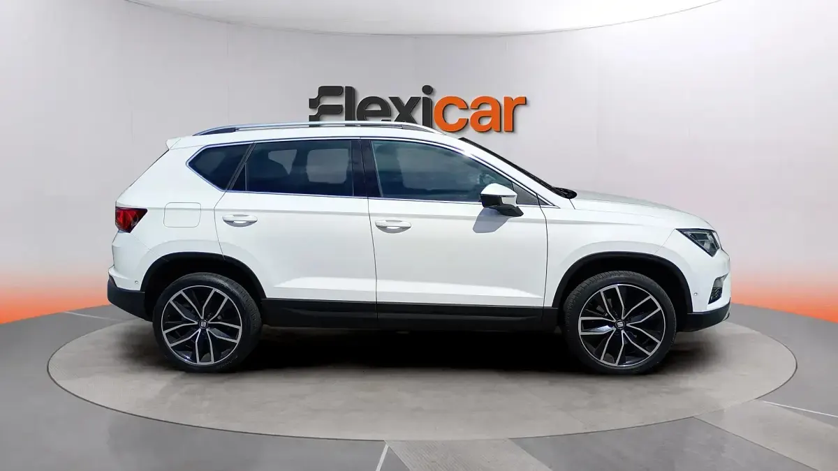 Usado Seat Ateca 4Drive 150 CV (110 kW) 2017 Blanco SUV