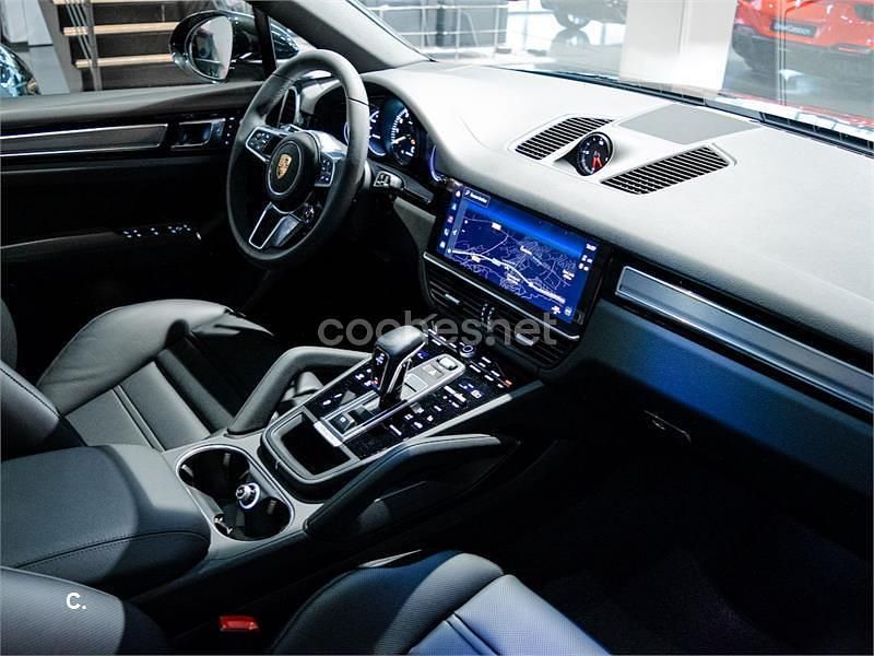 Usado Porsche Cayenne Coupe Platinum Edition 462 CV (339 kW) 2023 Negro Coupe