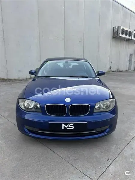 Usado BMW 118 122 CV (89 kW) 2007 Azul Utilitario