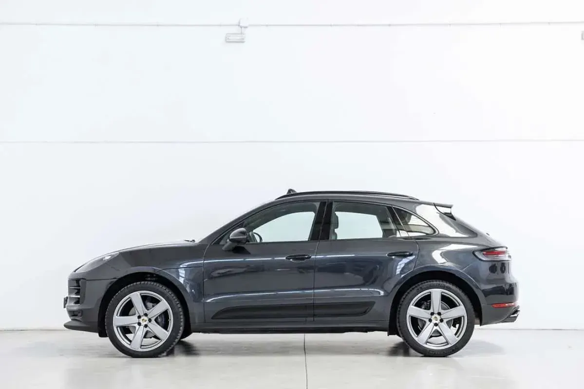 Usado Porsche Macan 245 CV (180 kW) 2020 Gris SUV