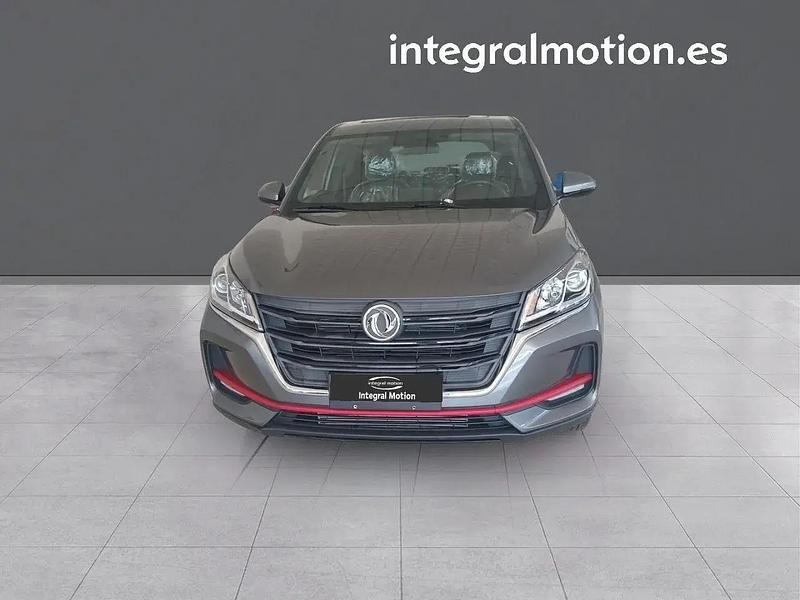 Nuevo DFSK 500 106 CV (77 kW) 2025 Gris SUV