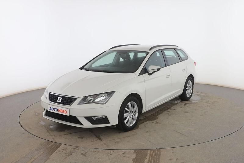Blanco Usado 2017 Seat Leon Reference Familiar | 11.599 € (Precio justo) - Imagen 1/3