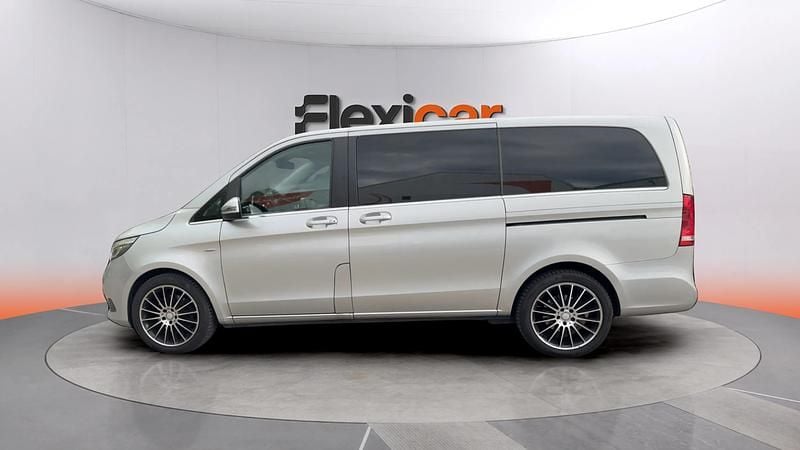 Usado Mercedes V250 Avantgarde 190 CV (139 kW) 2016 Gris Monovolumen