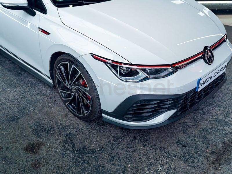 Usado VW Golf VII GTI Clubsport 301 CV (221 kW) 2021 Blanco Utilitario