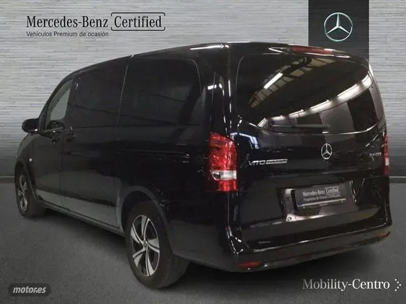 Usado Mercedes Vito 2024 Negro Van