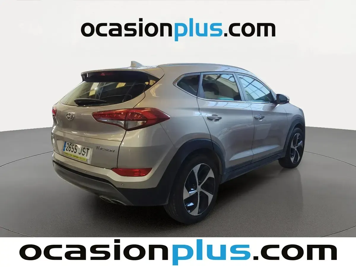 Usado Hyundai Tucson 136 CV (100 kW) 2016 Blanco SUV