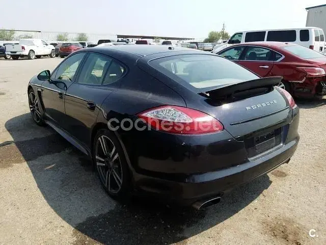 Usado Porsche Panamera 299 CV (219 kW) 2011 Negro Utilitario