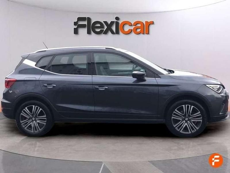 Usado Seat Arona FR 110 CV (80 kW) 2024 Azul SUV