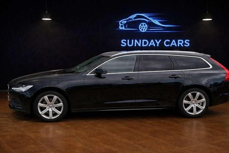 Negro Usado 2019 Volvo V90 Momentum Familiar | 18.900 € (Precio justo) - Imagen 1/4