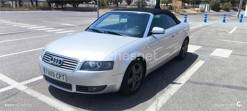 Usado Audi A4 Cabriolet 163 CV (119 kW) 2003 Gris / plata Descapotable