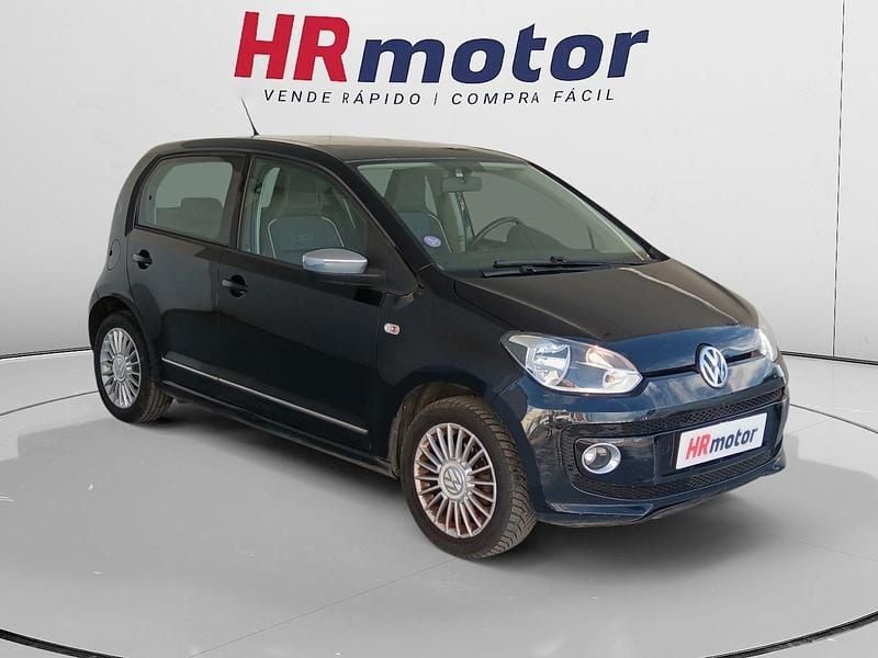 Blanco Usado 2016 VW up! CLUB Utilitario | 9990 € (Precio justo) - Imagen 1/4