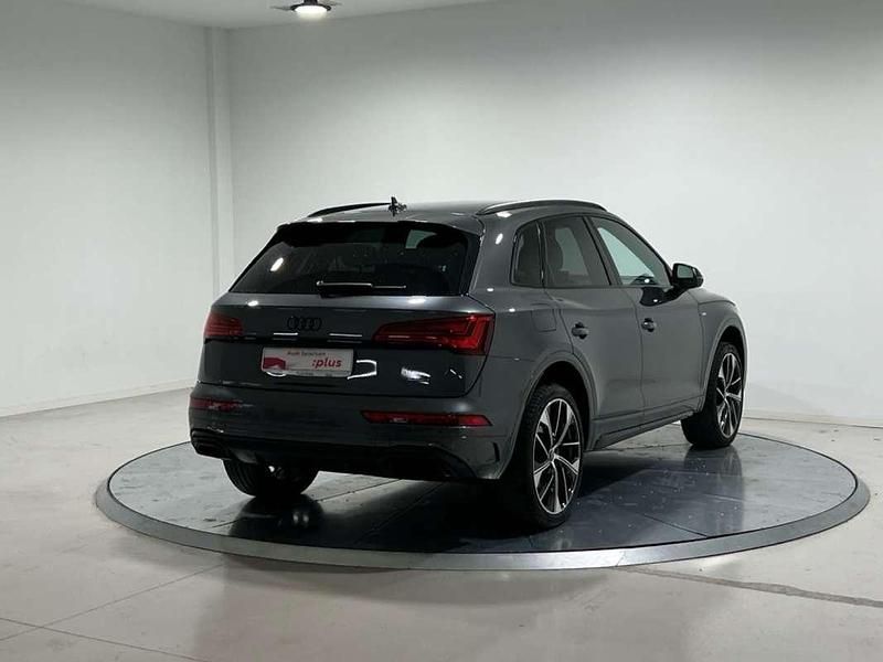 Usado Audi Q5 S-Line 204 CV (150 kW) 2024 Gris SUV
