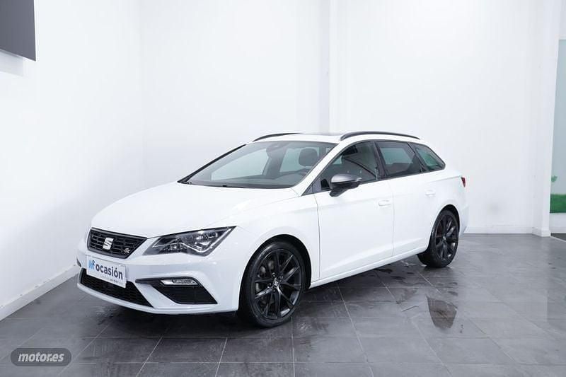 Blanco Usado 2020 Seat Leon ST FR Familiar | 17.990 € (Buen precio) - Imagen 1/4
