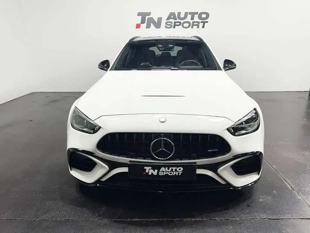 Usado Mercedes C63 AMG AMG 680 CV (500 kW) 2024 Blanco Familiar