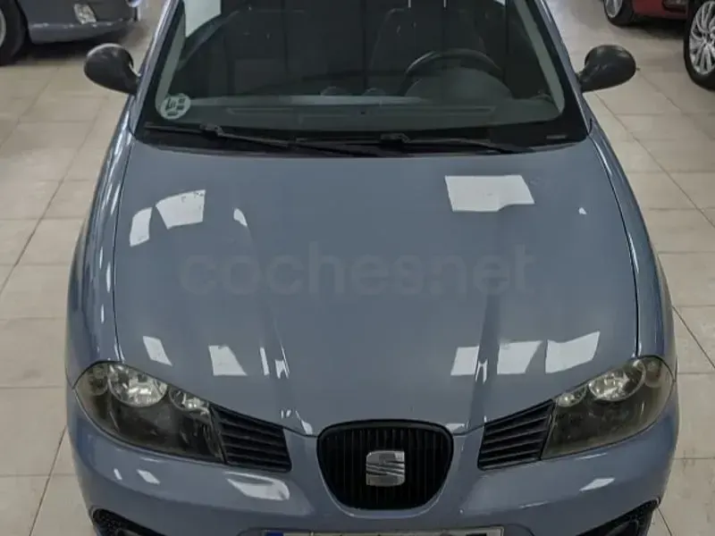 Usado Seat Ibiza Copa 75 CV (55 kW) 2007 Azul Utilitario