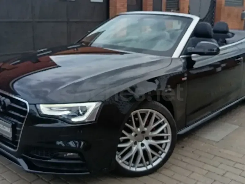 Usado Audi A5 Cabriolet S-Line 190 CV (139 kW) 2016 Negro Descapotable