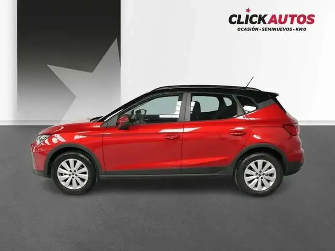 Usado Seat Arona Style 116 CV (85 kW) 2025 Rojo SUV