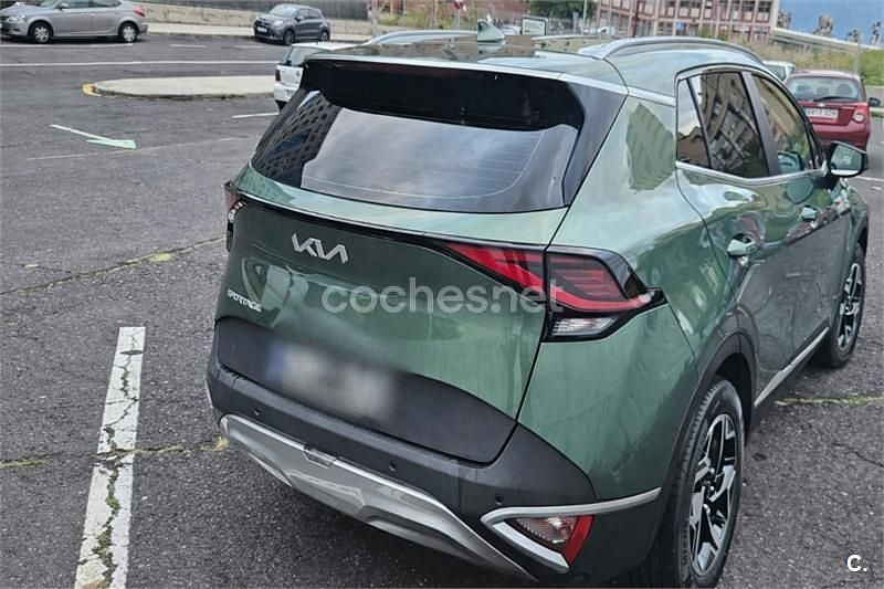 Nuevo Kia Sportage 160 CV (117 kW) 2025 Verde SUV
