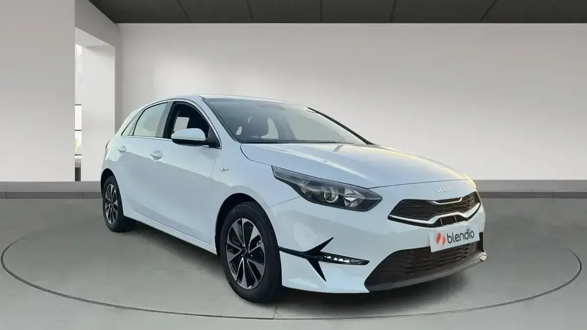 Nuevo Kia Ceed 100 CV (73 kW) 2025 Blanco Utilitario