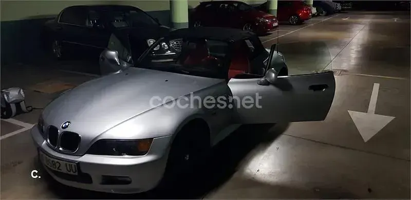 Usado BMW Z3 140 CV (102 kW) 1997 Gris / plata Descapotable