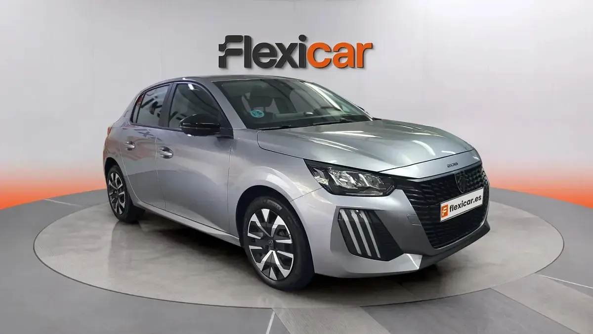 Usado Peugeot 208 Style 101 CV (74 kW) 2024 Utilitario