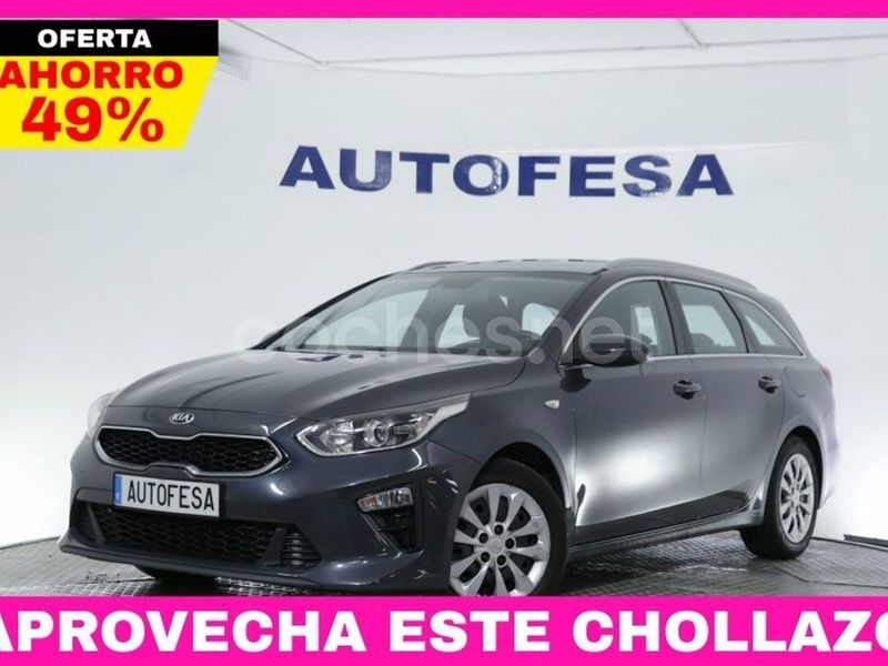 Gris / plata Usado 2019 Kia Ceed Familiar | 13.450 € (Precio justo) - Imagen 1/4