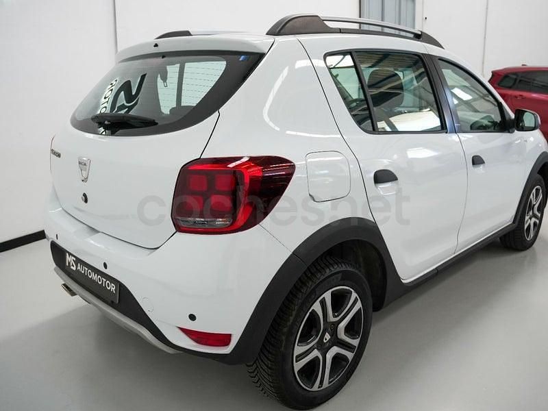 Usado Dacia Sandero Stepway Ambiance 90 CV (66 kW) 2018 Blanco Berlina
